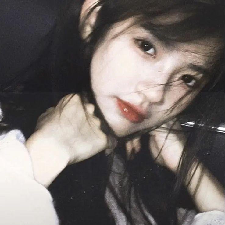 我的女神室友斗娜 在线观看